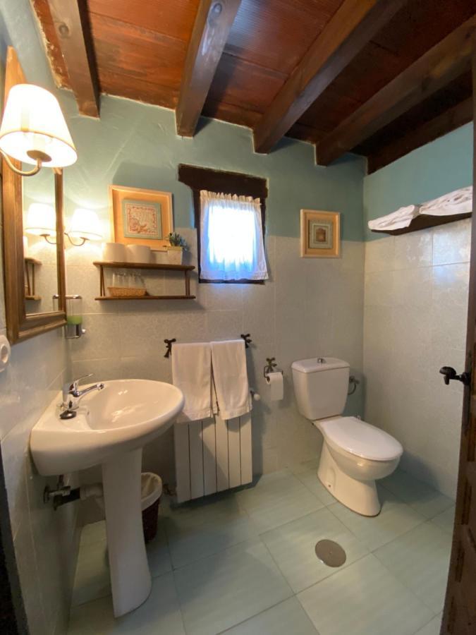 Casa Rural Dos Reales San Cristobal de Boedo Esterno foto