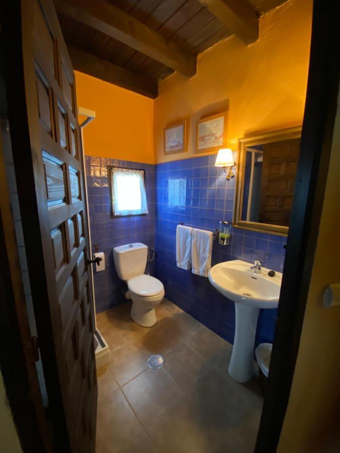 Casa Rural Dos Reales San Cristobal de Boedo Esterno foto